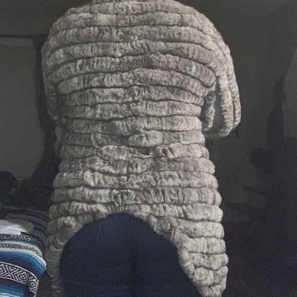 Fur jacket - Picture 8 of 10